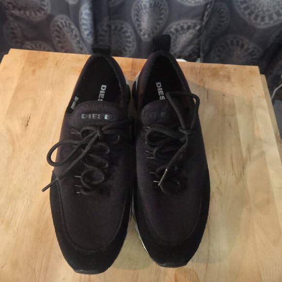 Diesel Men's Black and White sneakers size US 8.5 EUR 42 JPN 26.5 - Picture 1 of 10